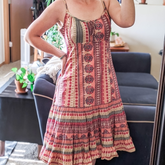 Vintage Dresses & Skirts - DKNY Vintage Y2K Floral Ruffle Hem Knee Length Dress